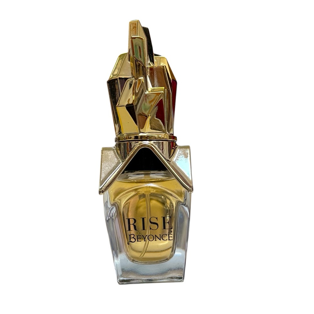 NWOT Beyoncé Rise Perfume 0.5 fl oz